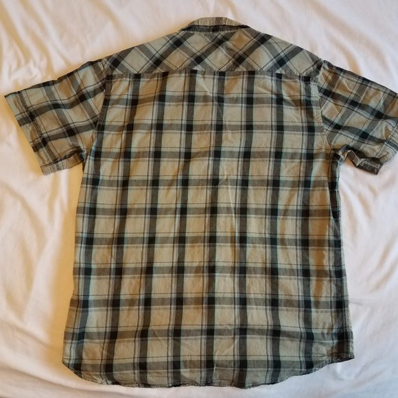 Jachs Short Sleeves Button-up Shirt - Picture 2 of 2